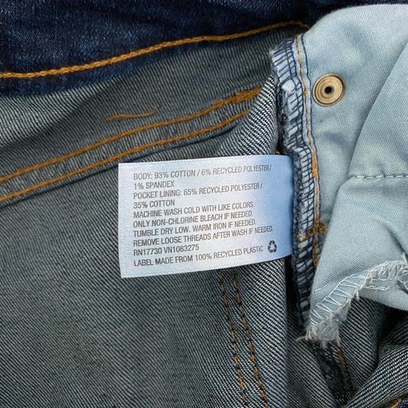 NWT Universal Thread Dark Wash Jean Skirt Size 4 - Picture 5 of 5